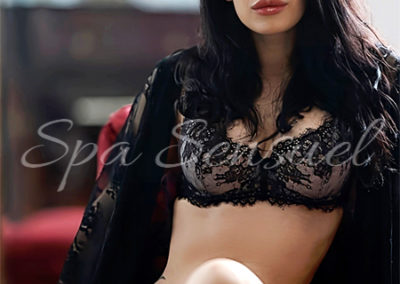 Sophie - Erfahrene Masseurin im Spa Sensuel nahe Zürich