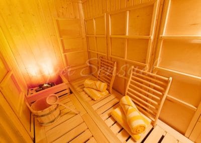 Diskrete private Sauna im Massagesalon mit Spa Atmosphäre – Spa Sensuel nahe Zürich